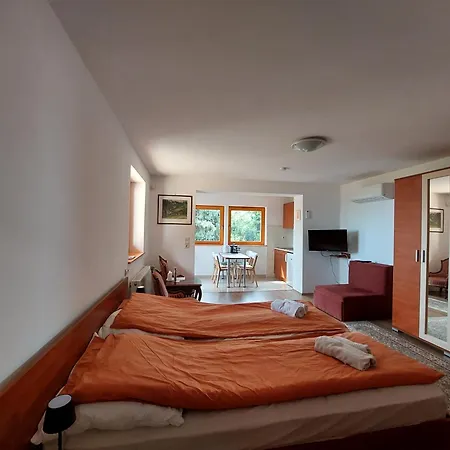 Soos Balaton * Balatongyörök